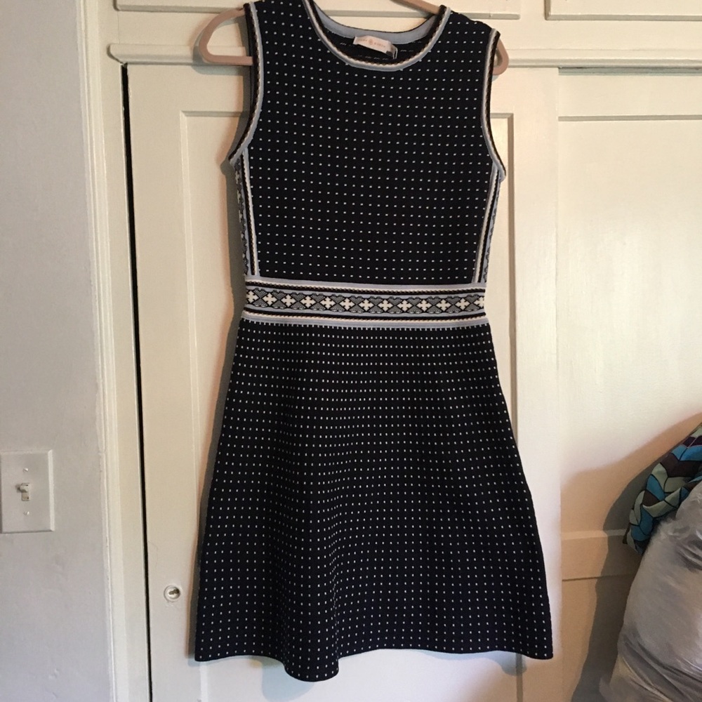 Tory Burch NWT Navy Mini Geo knit dress Sz SM new - Picture 9 of 16